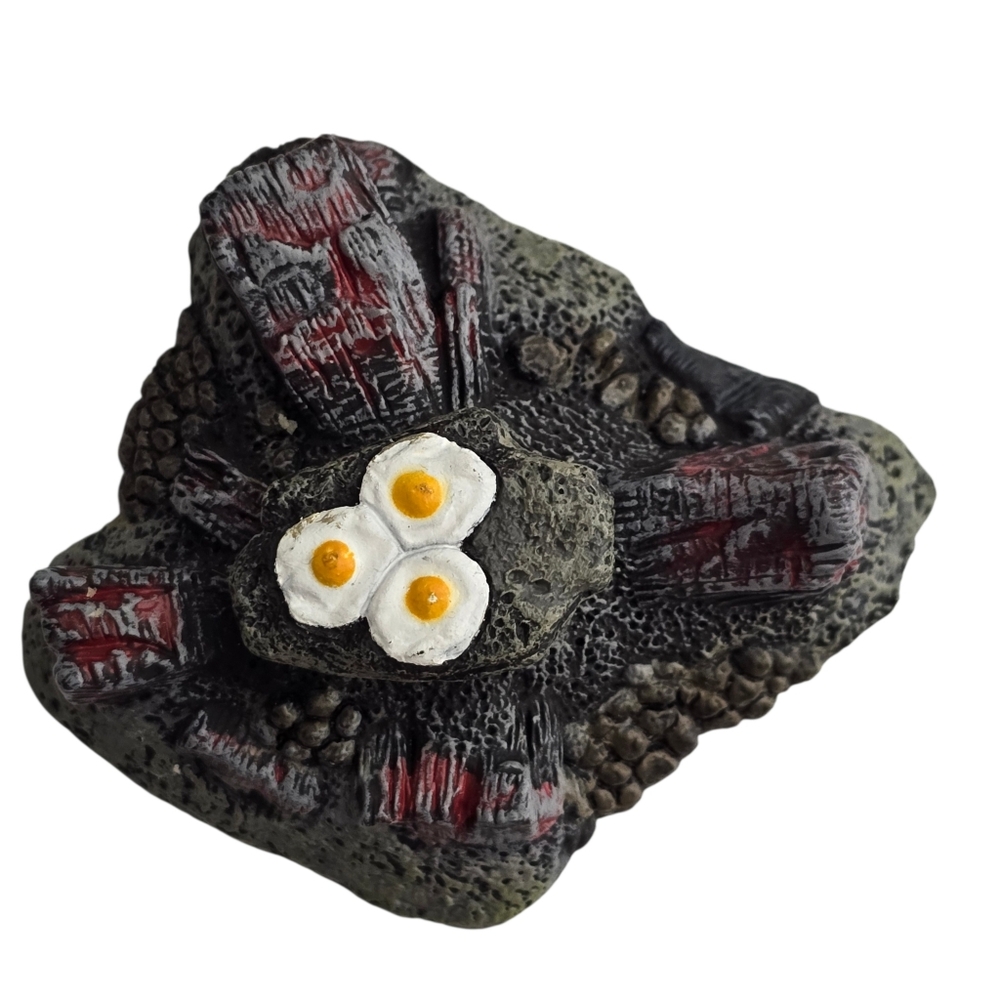 Shrek McFarlane Toys 2001 Swamp Cooking Eggs Diorama Accessory - Picture 3 of 4